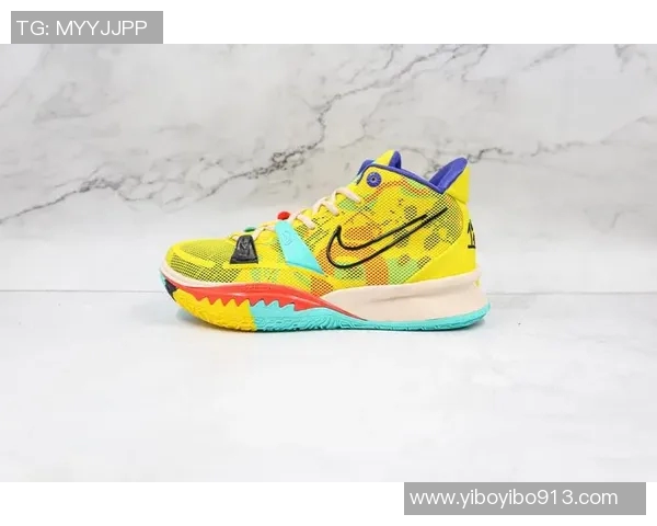 欧文新鞋发布会引发争议踩踏耐克Logo展现艺术无界限的真实表达