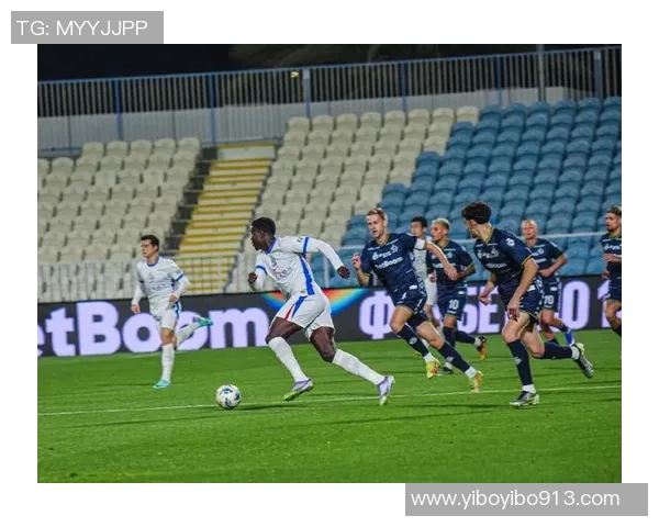 迪纳摩与比利亚雷激战正酣谁能在这场较量中笑到最后