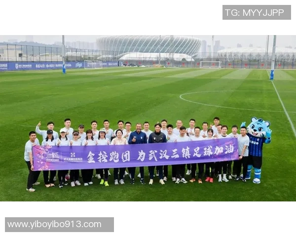 武汉足球队实力解析：从历史到现状的全面探讨与展望
