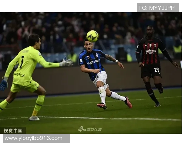 迈尼昂：从青涩小将到世界顶级门将的成长之路